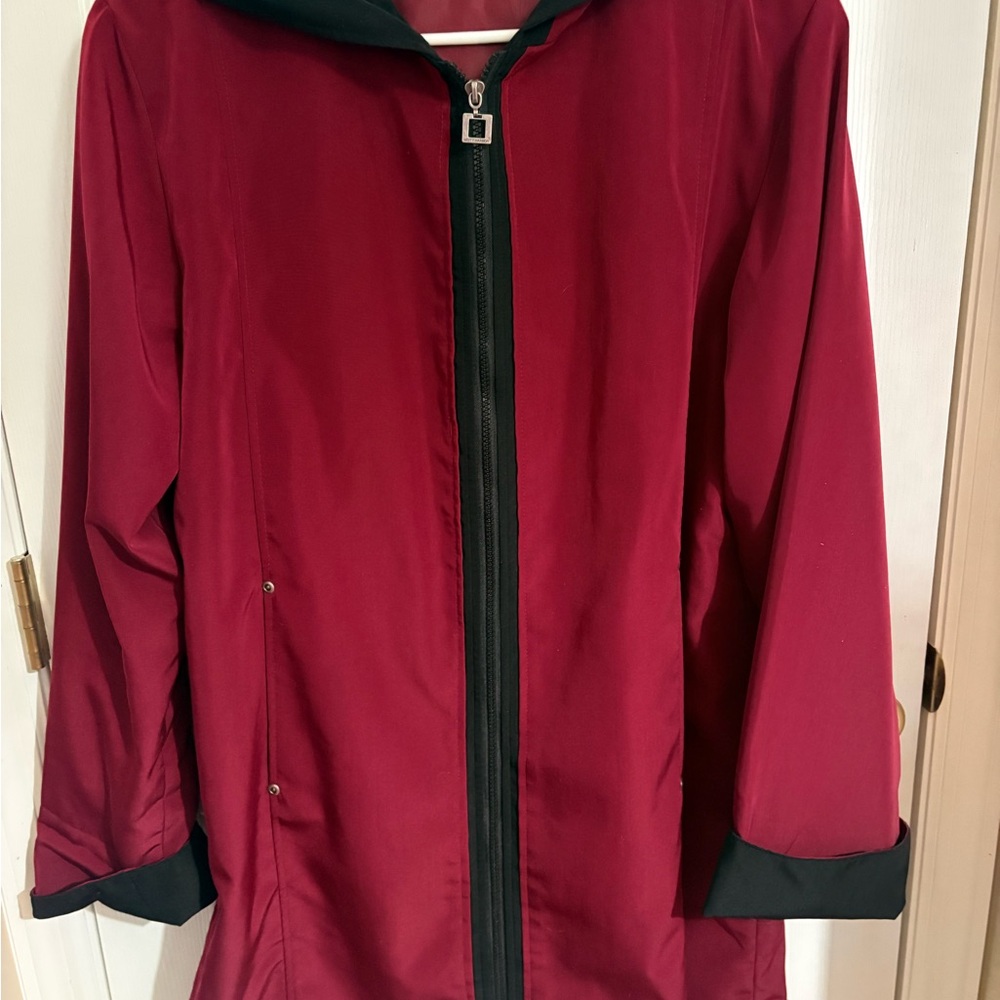 Elegant Burgundy Utility Jacket with Black Accents